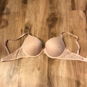 Victoria’s Secret bra